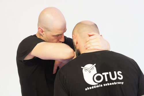 OTUS: Mini-kurz mužskej sebaobrany